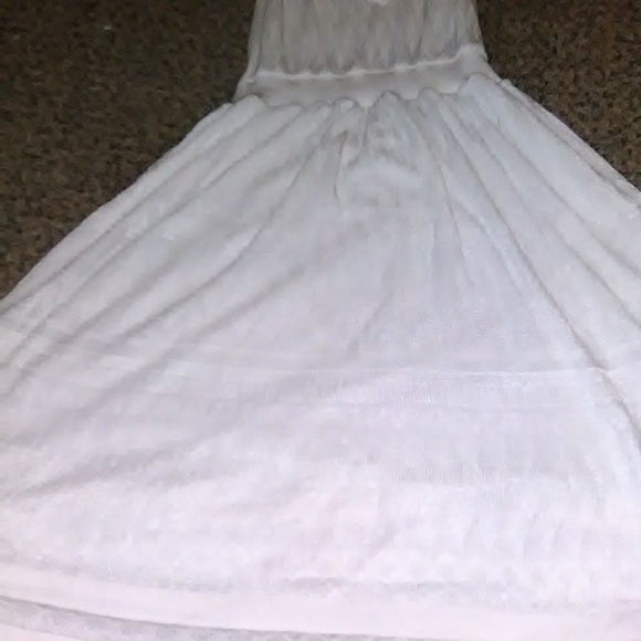 Victoria's Secret White Halter Dree - Picture 4 of 5